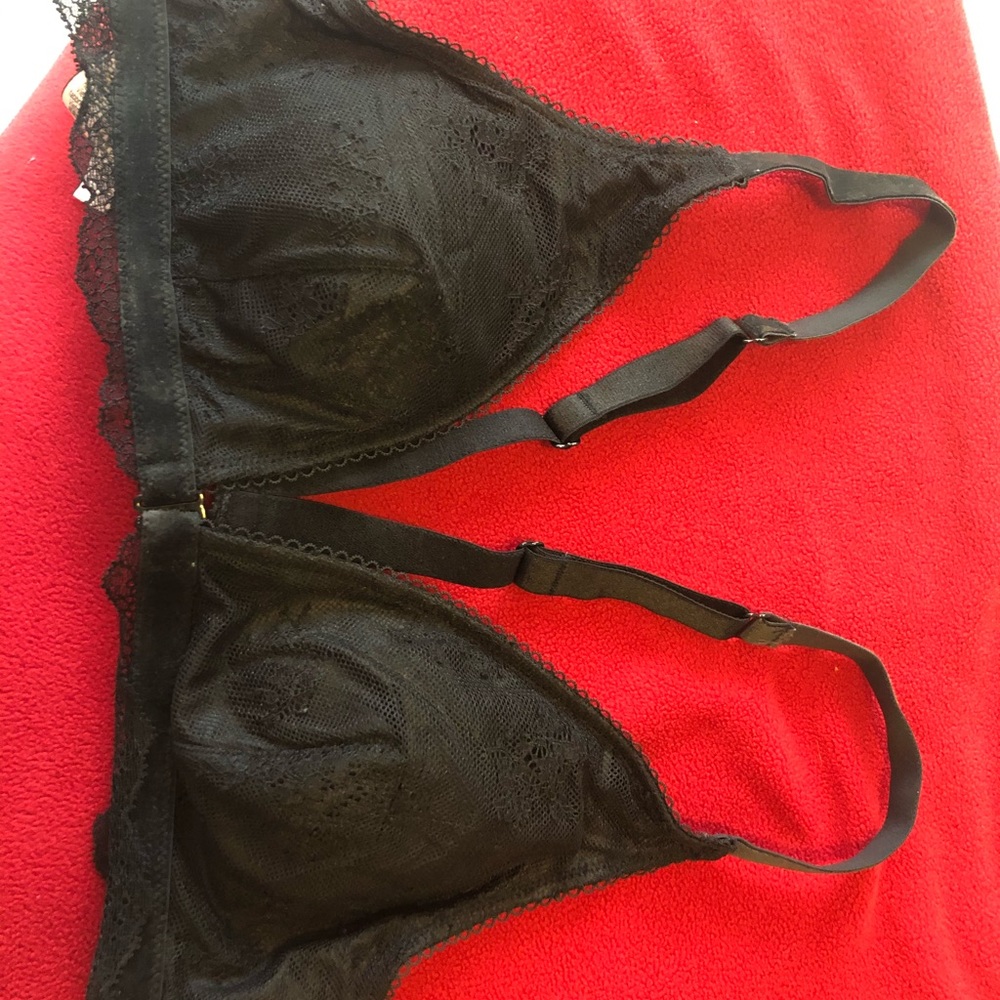 Victoria’s Secret Padded Lace Bralette